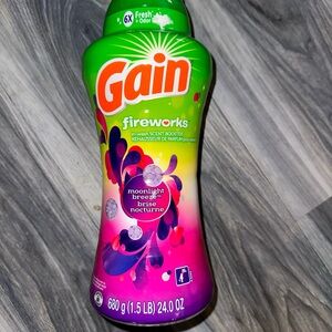 Gain Fireworks 24 oz. Moonlight Breeze Scent Fabric Softener Booster Beads